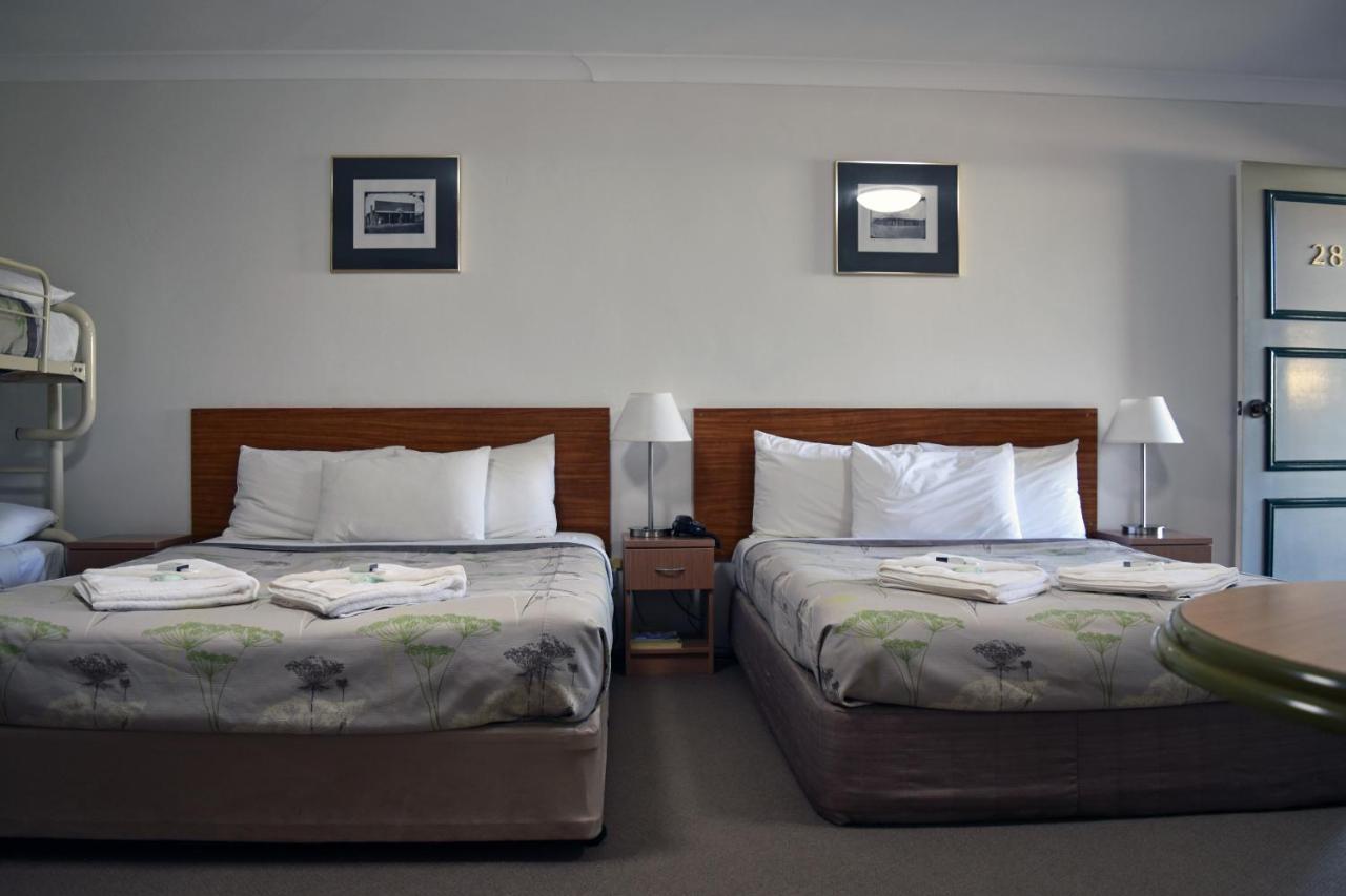 Ten Dollar Town Motel Gulgong Exterior foto