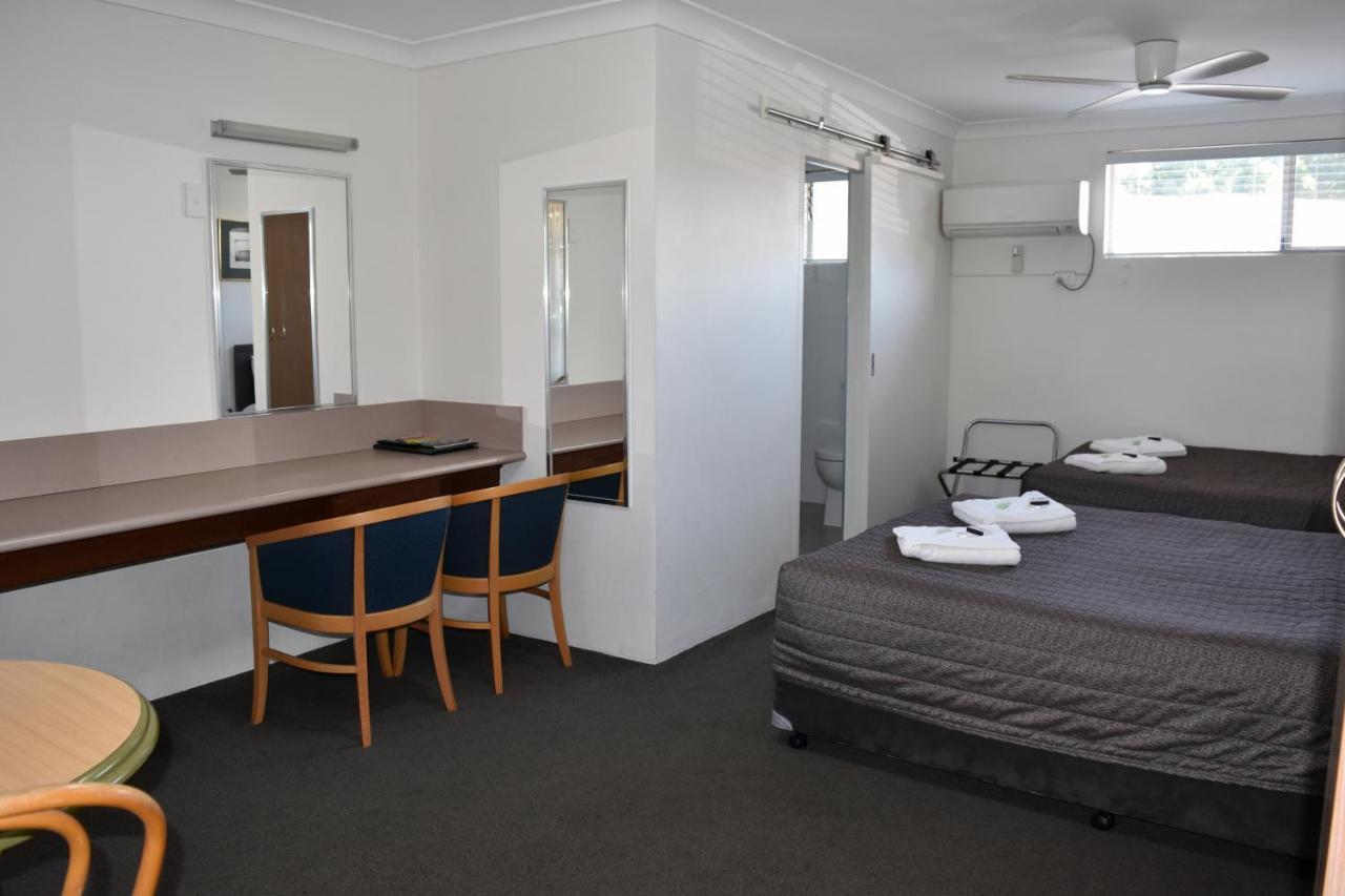 Ten Dollar Town Motel Gulgong Exterior foto